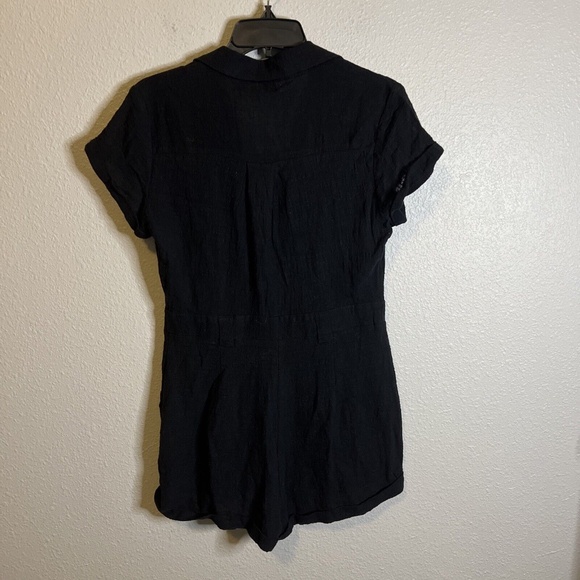 Princess Polly Ashens Romper Black Size 2 Button Front, Pockets, Classic - Picture 4 of 10